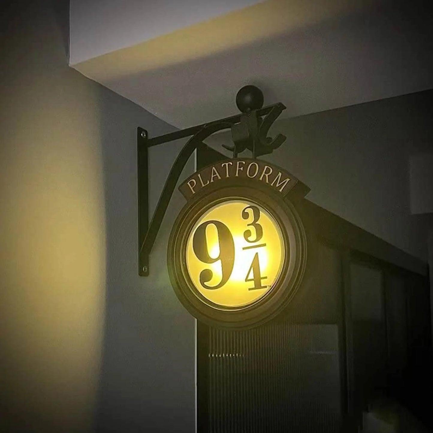 Platform 9¾ Hanging Wall Lamp